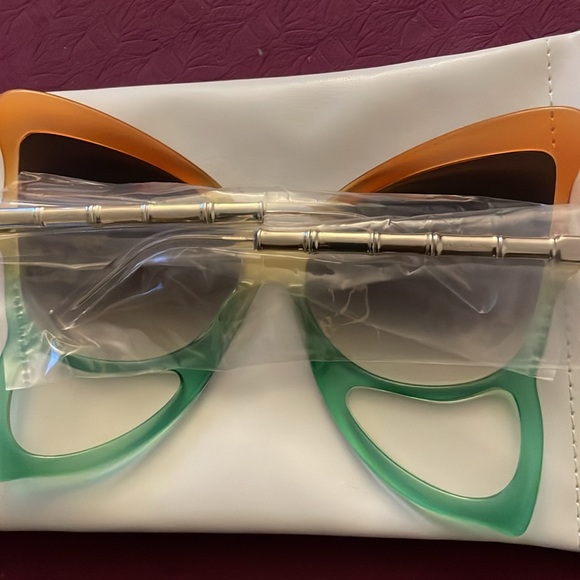 Marc Jacobs Runway Butterfly Sunglasses - Picture 7 of 8